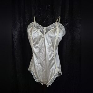 Vintage Cream Lace Bodysuit